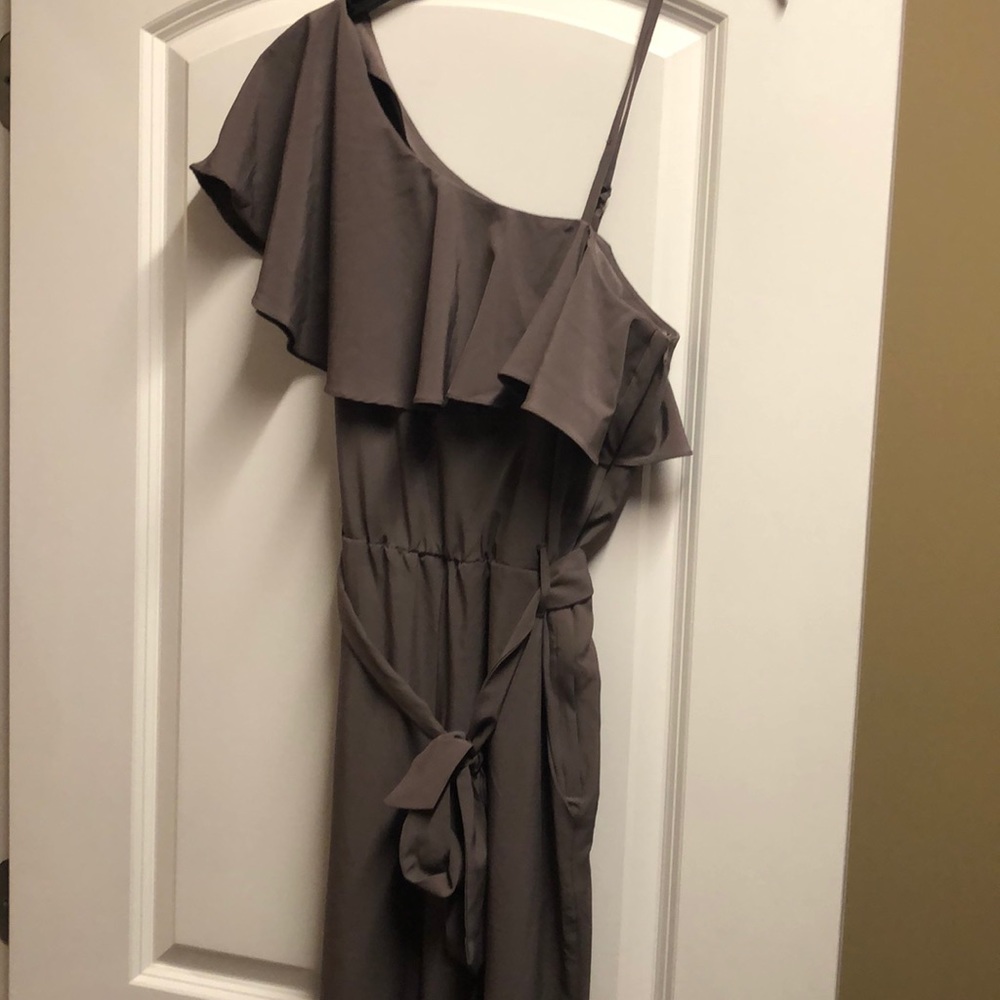 Ya Taupe One Shoulder Jumpsuit✨